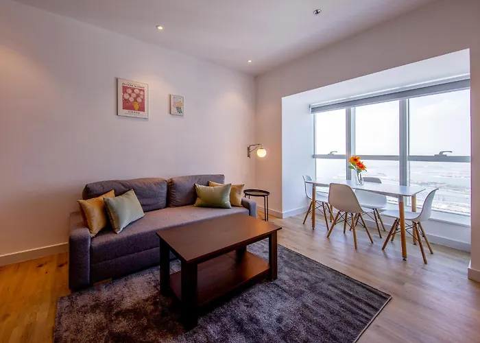 Deluxe - Sea View - Dubai Marina